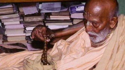 HDG-Srila-Bhakti-Pramode-Puri-Goswami-Maharaj