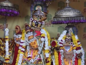 SRI RUPA GOSWAMI & GOVINDAJI — Sri Gopinath Gaudiya Math